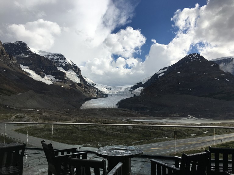 Glacier Travel Inn